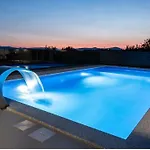 Vila Luxury Grey House Stolac
